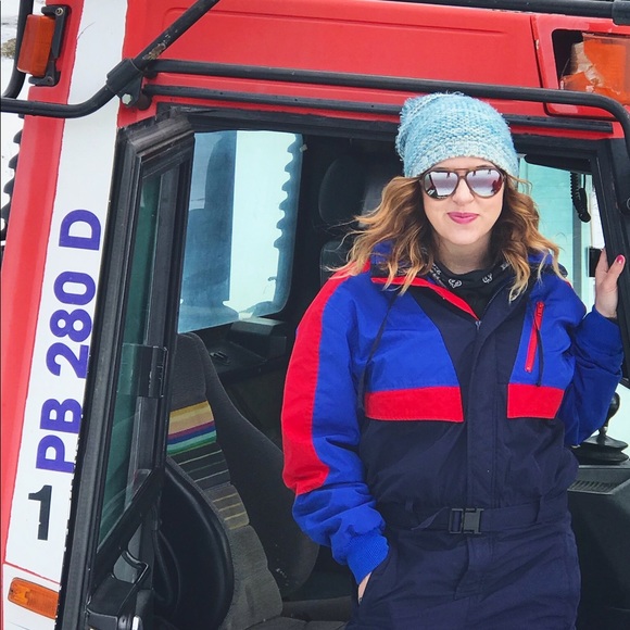 Meet your Posher, Adrian - Picture 2 of 2